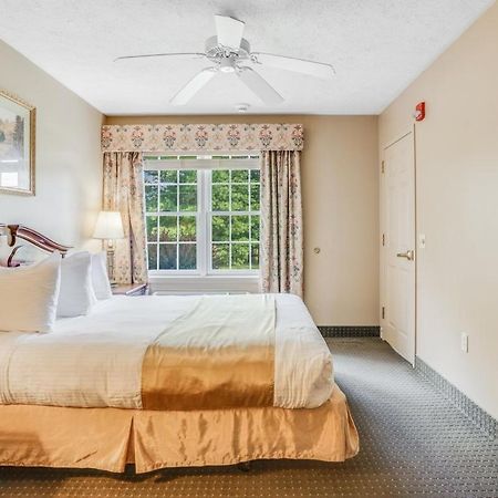 The Willowbrook Golf Hotel At Split Rock Lake Harmony Exterior foto