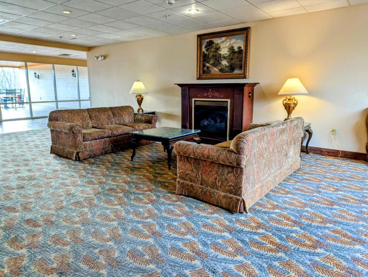 The Willowbrook Golf Hotel At Split Rock Lake Harmony Exterior foto